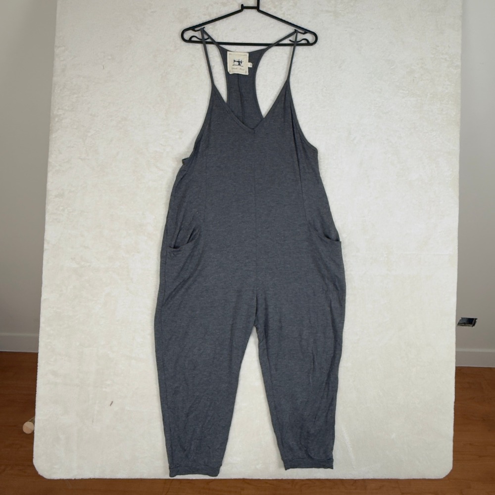 Wasabi Mint Charcoal Gray Racerback Jumpsuit Cropped Oversized‎ Small Comfort